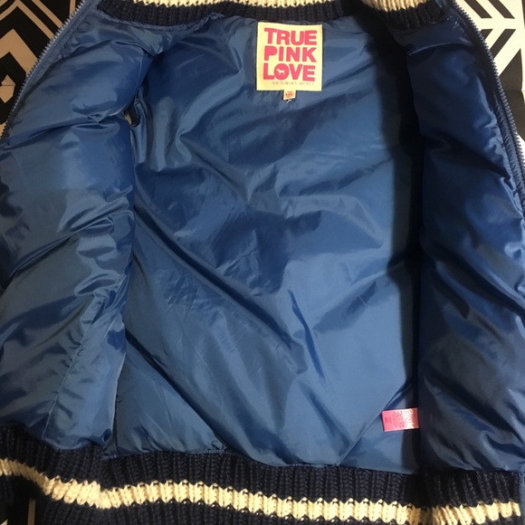 Victoria’s Secret Pink Vest 💫M/L💫 - Picture 4 of 7